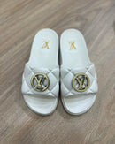 Slide Matelassê Premium — Louis Vuitton